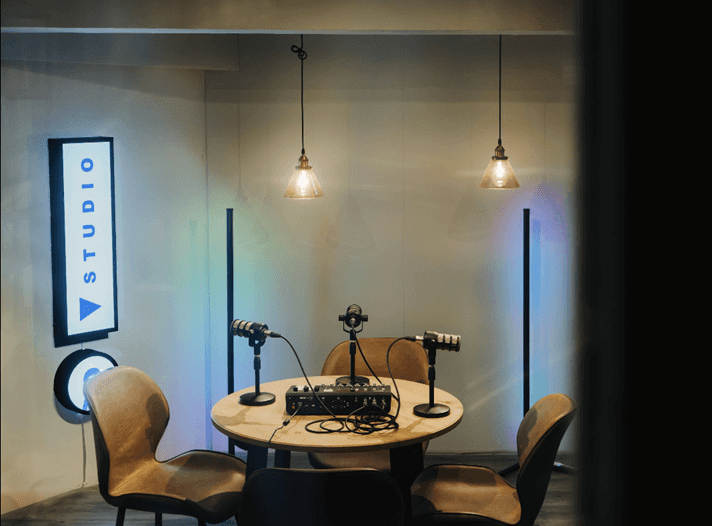 Studio 307 錄音室內部